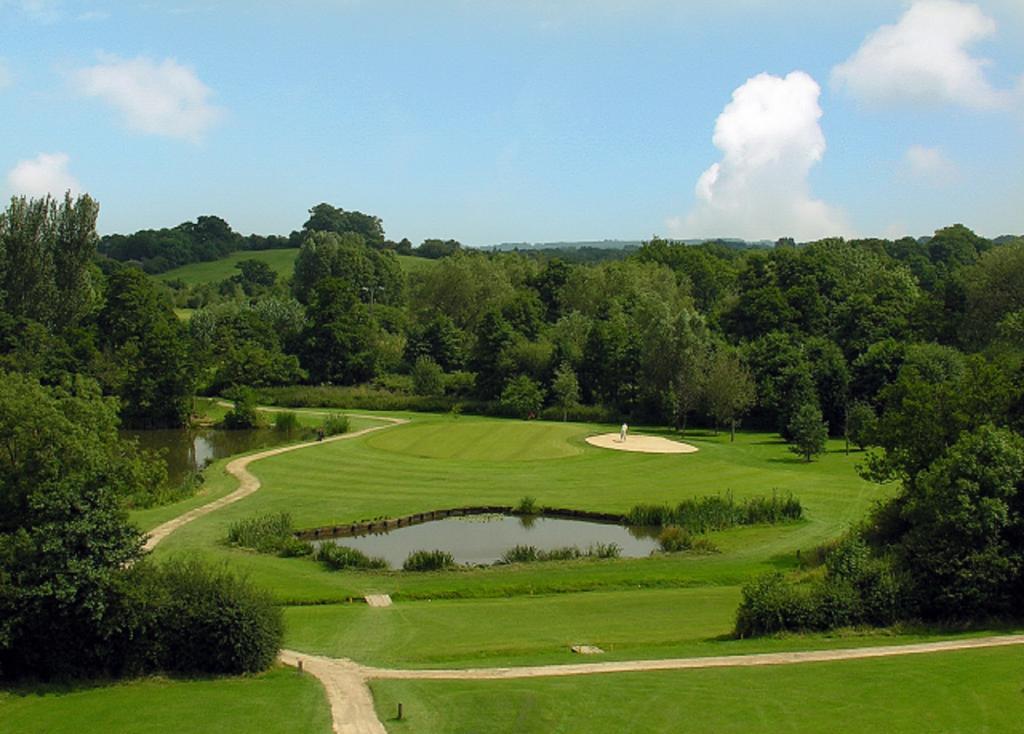 Abbey Hotel Golf & Spa Redditch Exterior foto